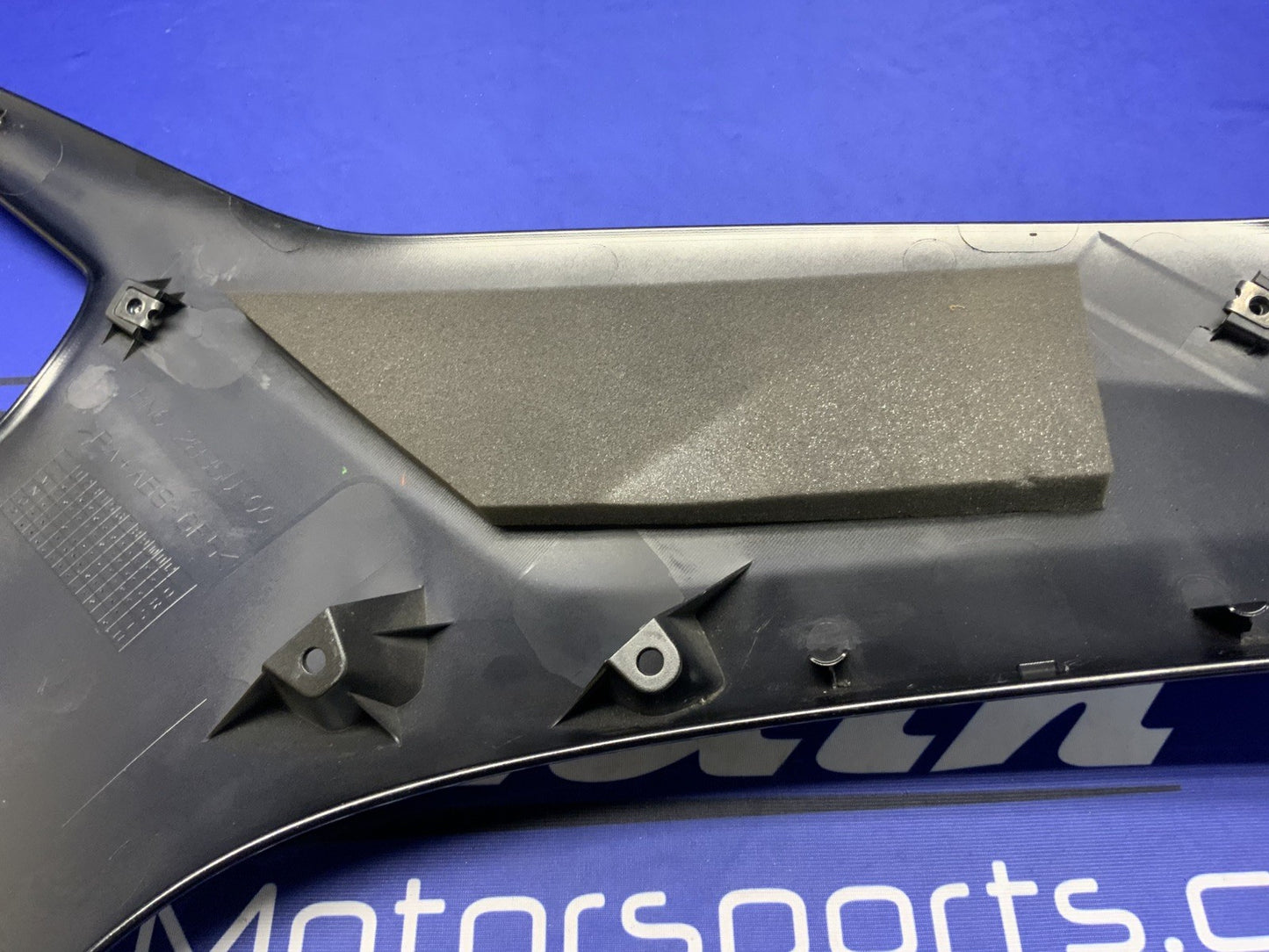 Yamaha Left Fairing (Raven Black) YZF-R6 2017-2026 OEM BN6-2835U-00-P1-2