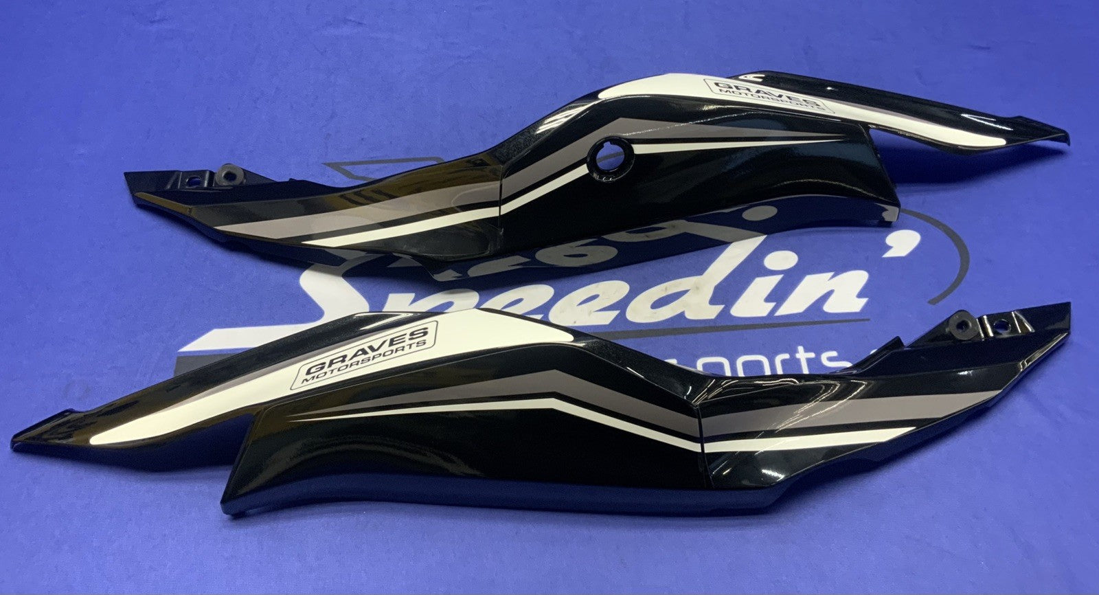 Graves Motorsports Body Work Set (Black) ZX-4R/RR 2023-2026 OEM 51094-5203-660