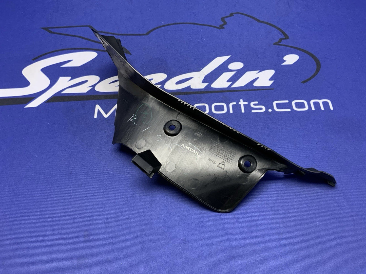 Ducati Right Side Body Cowl Cover Panigale V2 2020-2025 OEM 4601H641AA