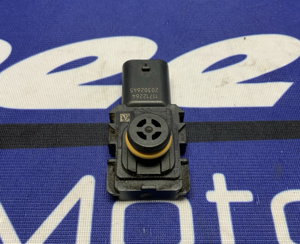 Ducati Pressure Sensor Panigale V4 2018-2024 OEM 11712264