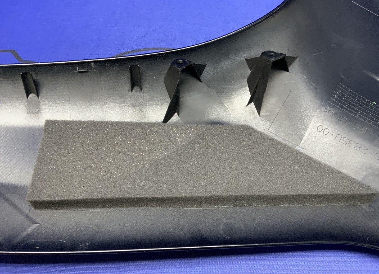 Yamaha Left Fairing (Raven Black) YZF-R6 2017-2026 OEM BN6-2835U-00-P1-1