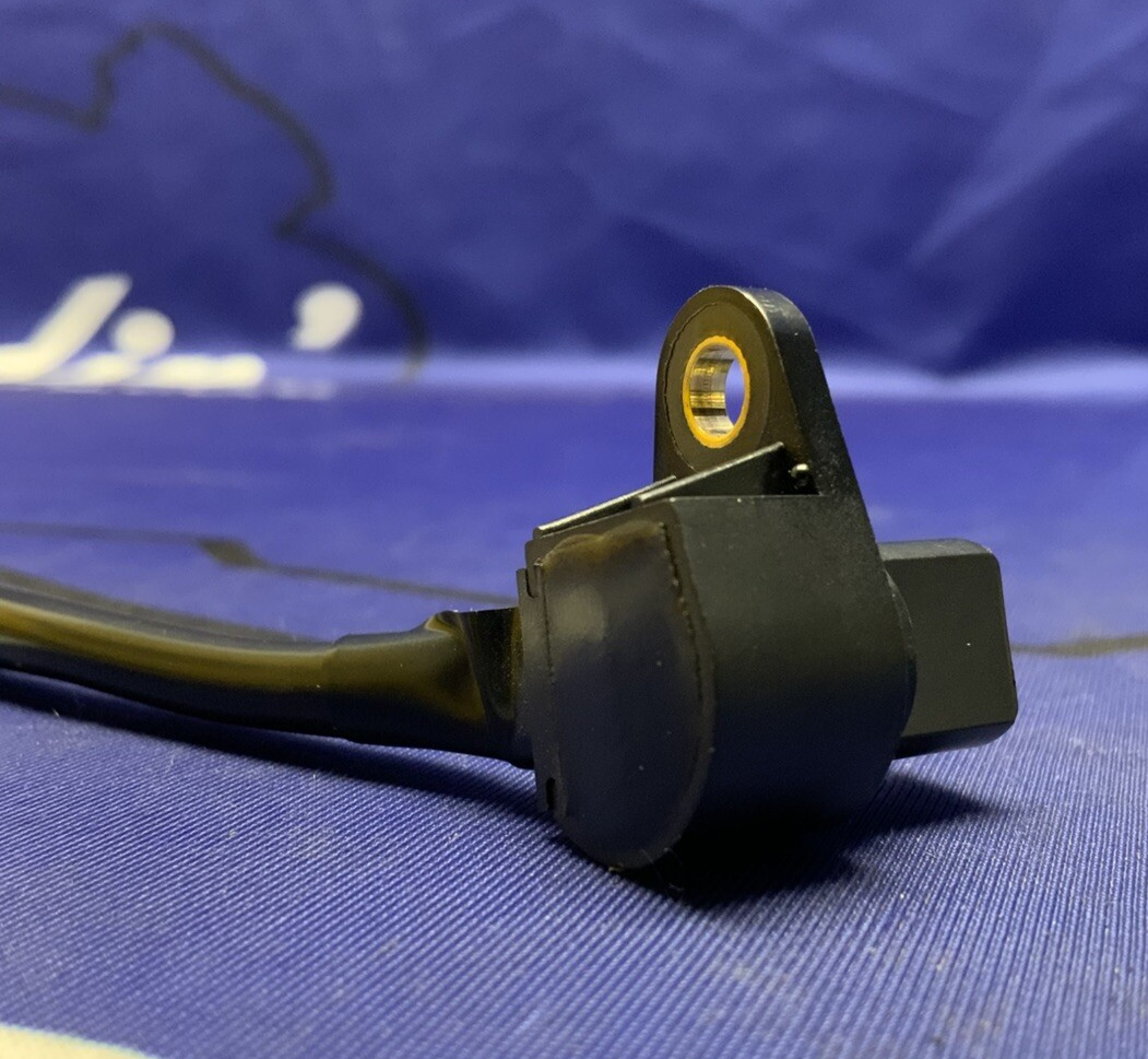Suzuki Speed Sensor GSXR 600/750 00-25, GSXR 1000 01-16 OEM 34990-35F00