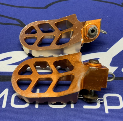 KTM Footrest Pegs Orange 125/250/450 2007-2012 OEM 5030314013390