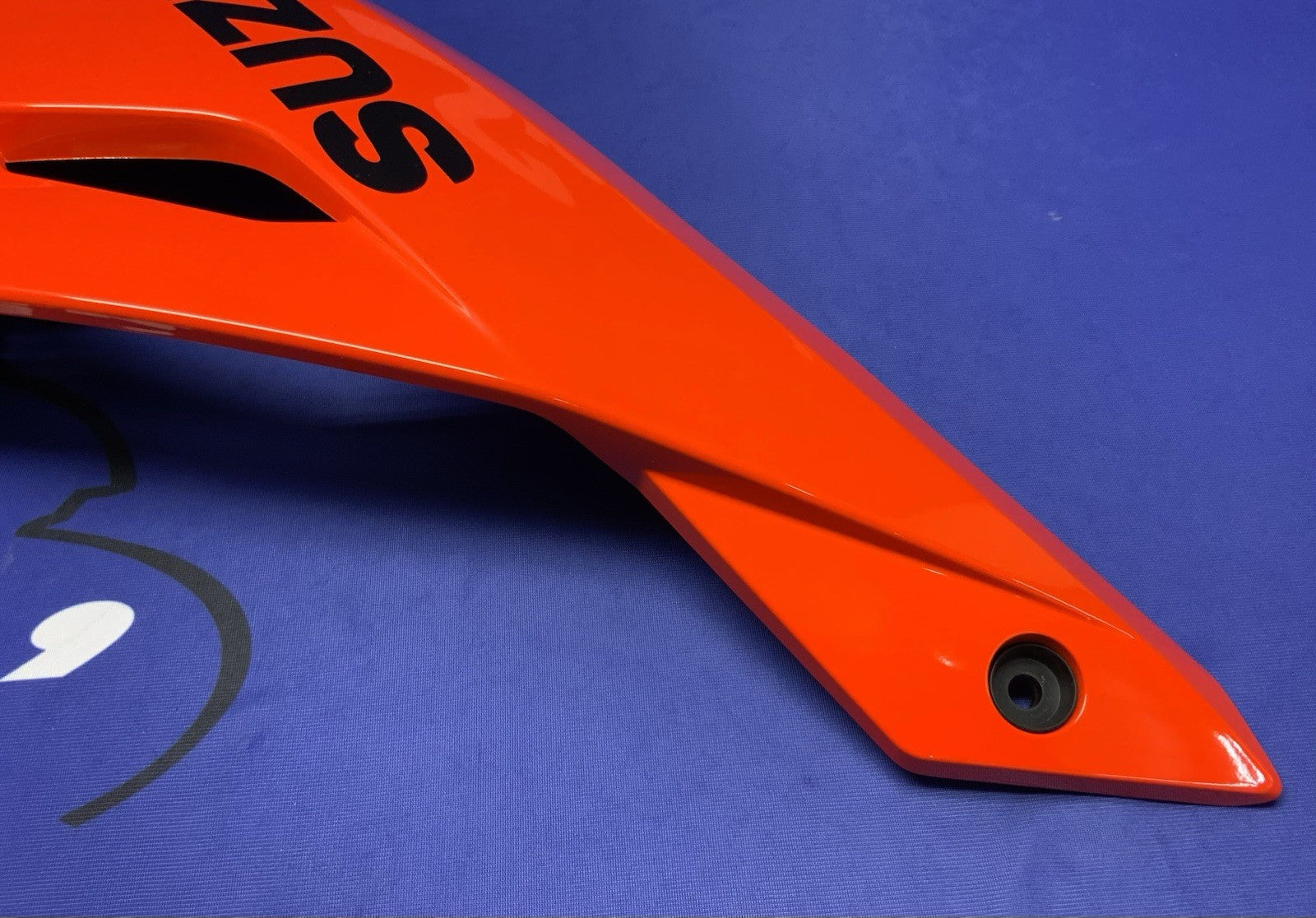 Suzuki Right Complete Fairing (Orange) GSX-8R 2023-2026 OEM 94470-25L10-QRE