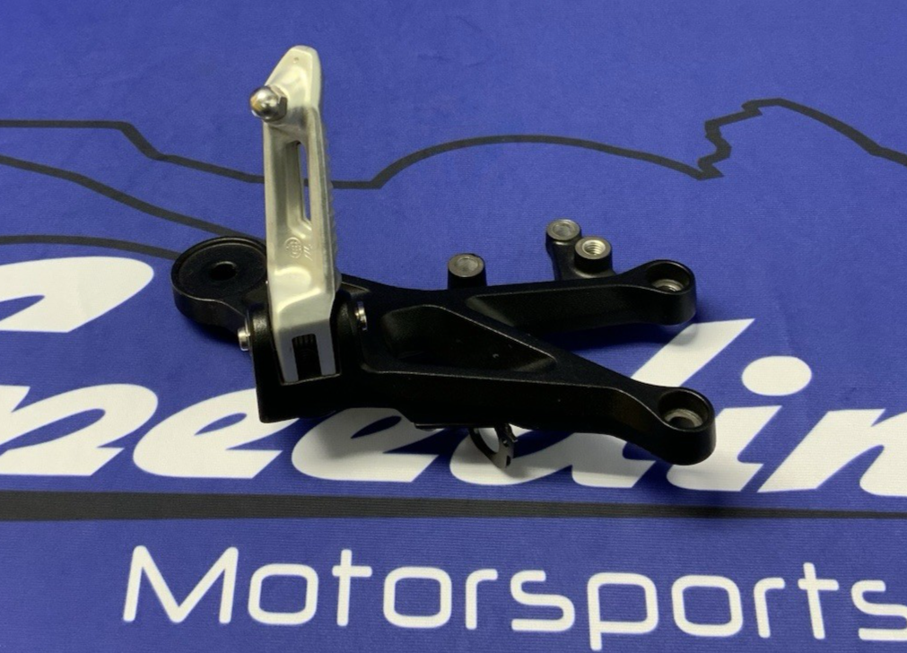 Triumph Right Rearset Street Triple R/RS/Moto 2 2023-2025 OEM T2082980