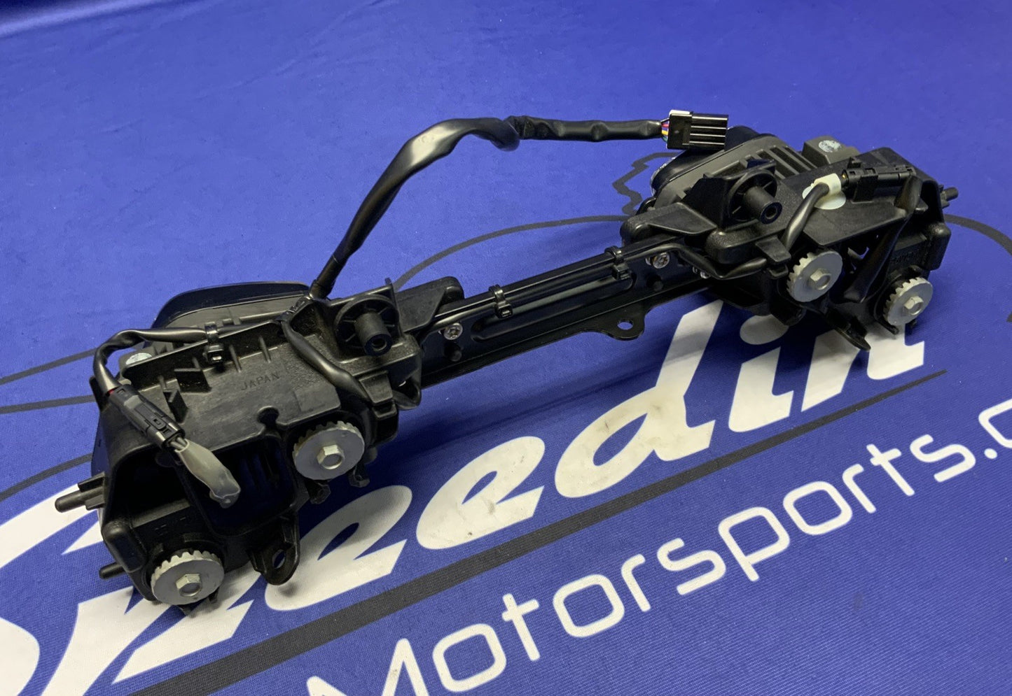 Yamaha Headlight Assembly YZF-R6 2017-2020 OEM BN6-84300-00-00-7