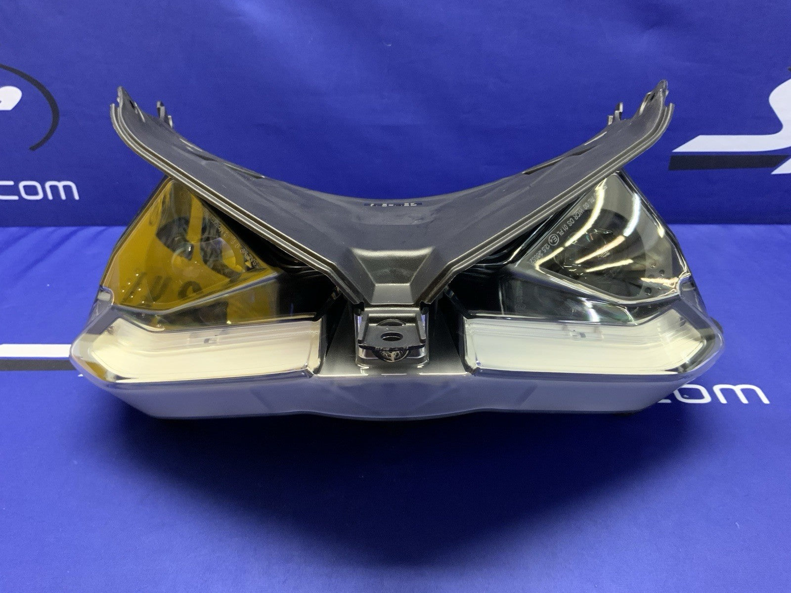 Ducati Headlight Assembly W/ Air Conveyor Panigale V2 2021-2025 OEM 52010422E-3