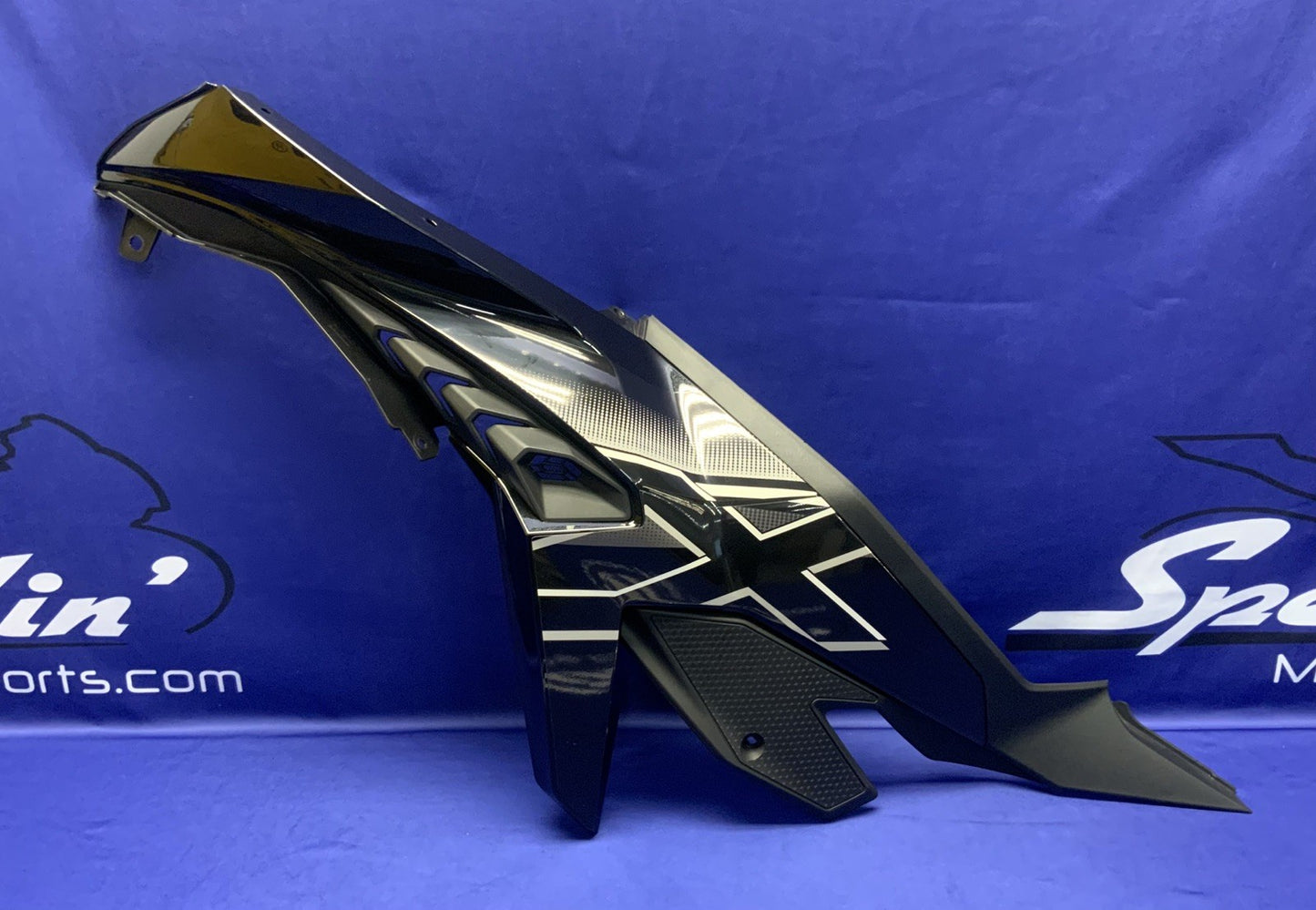 Graves Motorsports Body Work Set (Black) ZX-4R/RR 2023-2026 OEM 51094-5203-660