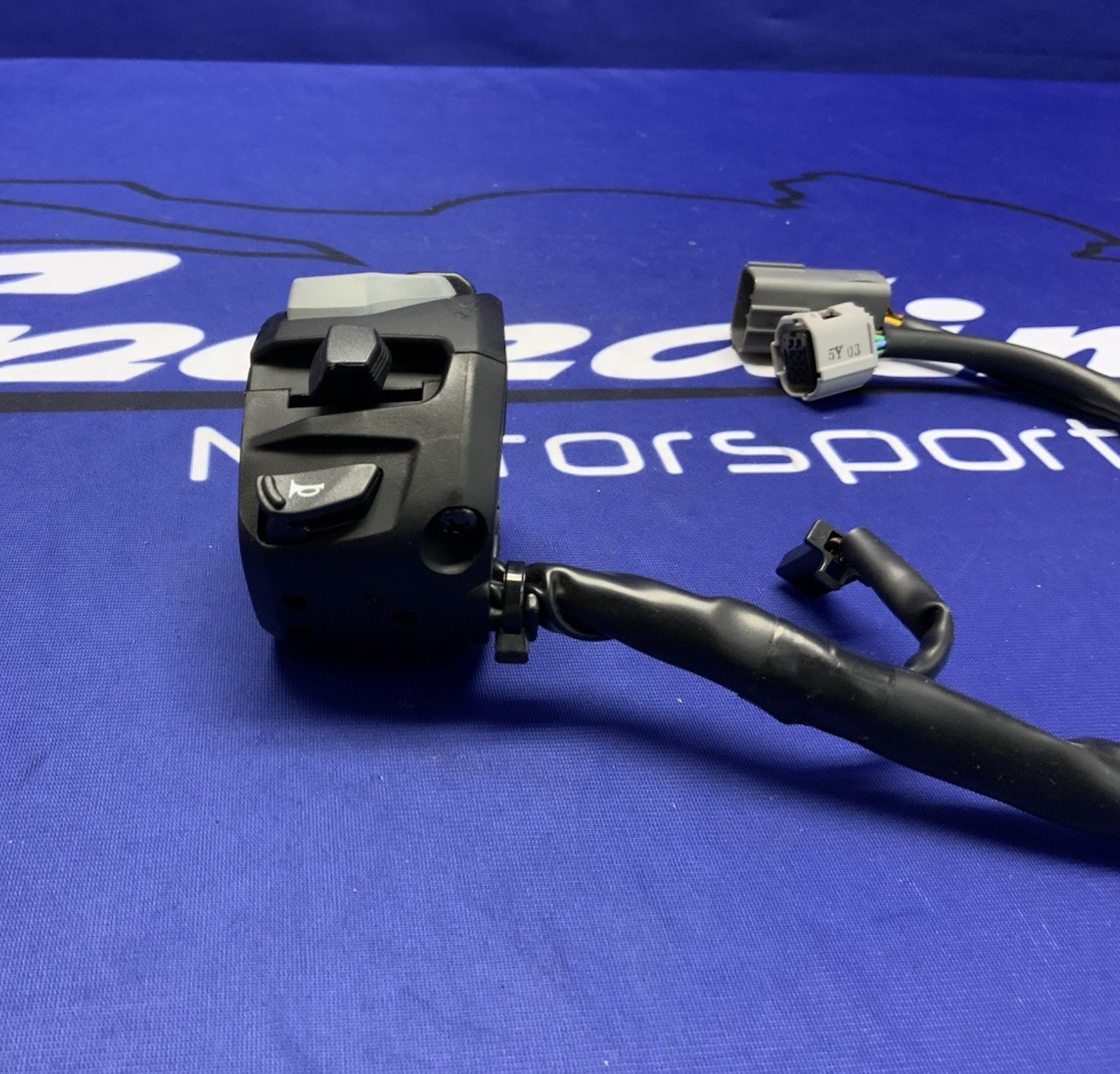 Suzuki Left Switch Assembly GSX-8R 2024-2026 OEM 37400-25L00-1