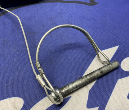 Pitbull Restraint Right Pin CNR M1000RR 2021-2023 F0075CN-000