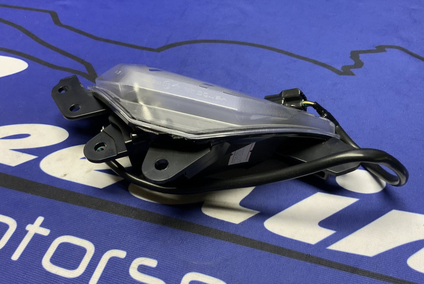 Kawasaki Left Front Turn Signal ZX-4RR 2023-2026 OEM 23040-0157-1