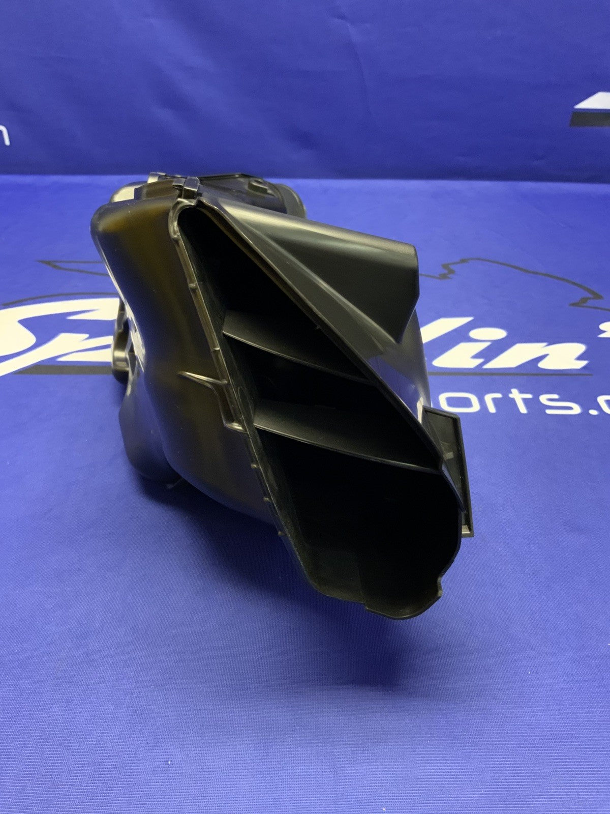 Suzuki Right Air Intake Duct GSXR 600/750 2011-2025 OEM 94420-14J00-1