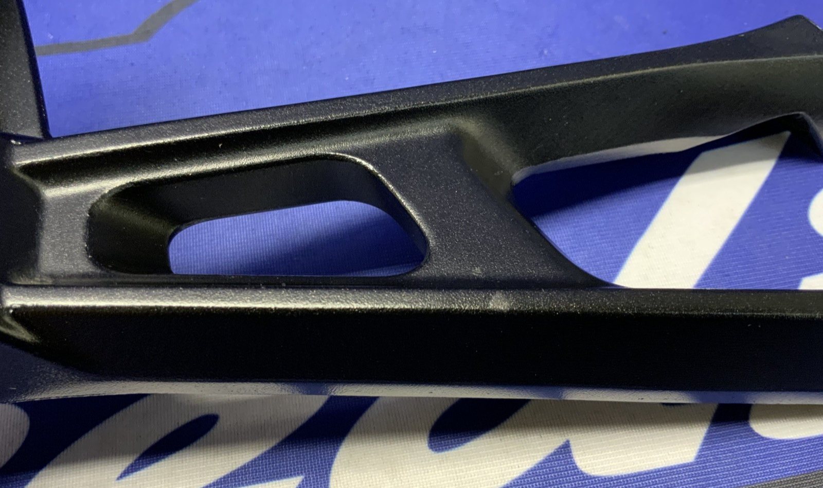 Suzuki Right Passenger Foot Rest GSXR 1000 2015-2016 OEM 43700-47H40