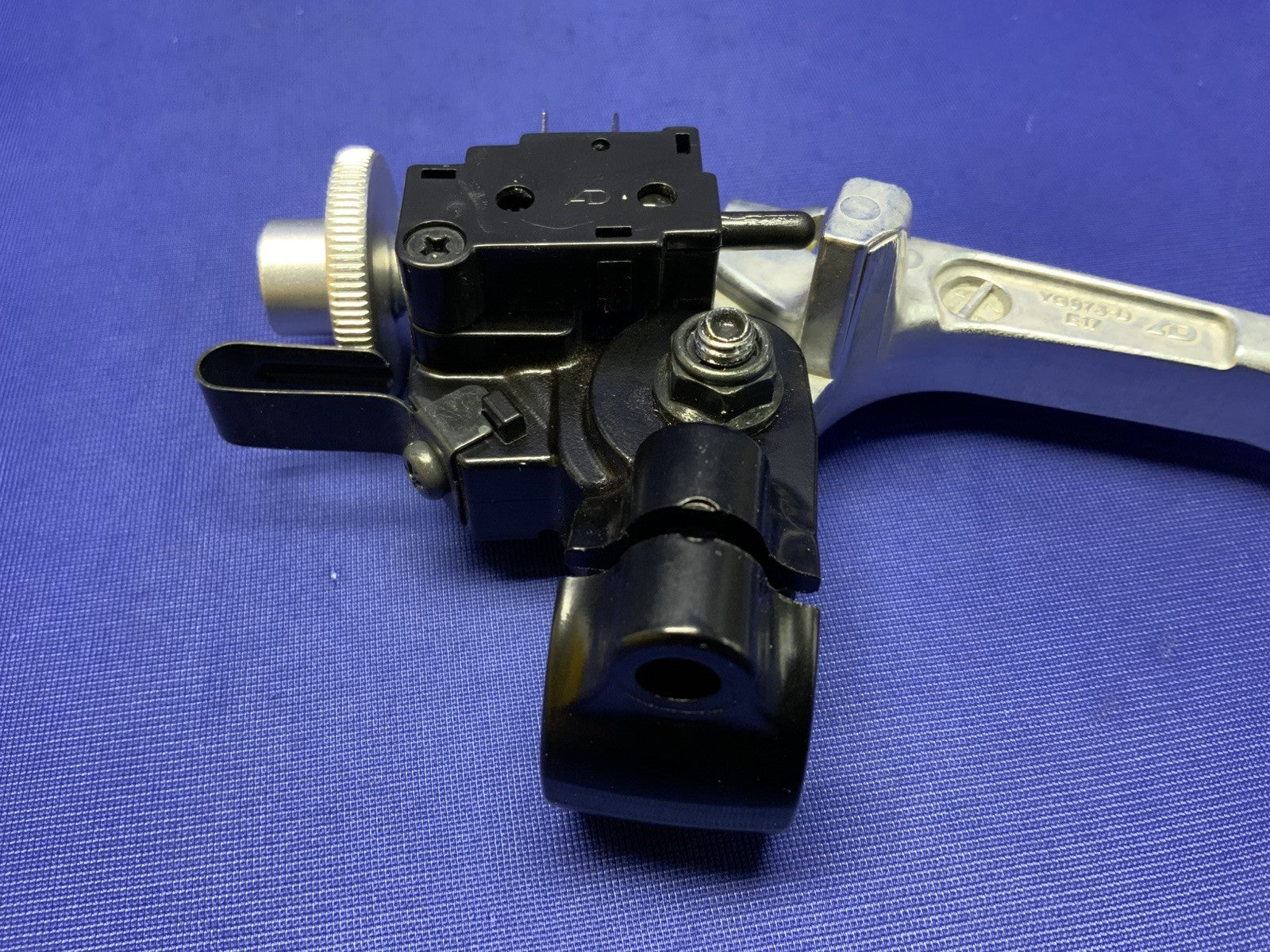 Yamaha Clutch Perch W/Lever and Switch YZF-R6 2011-2020 OEM 4XV-82911-10-00