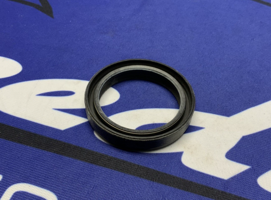 Yamaha Fork Seal YZF-R6 2017-2026 OEM 4PU-23145-01-00