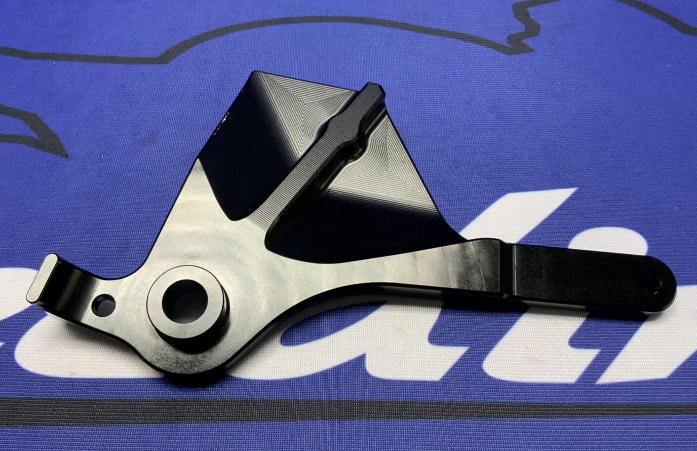 Graves Motorsports Diamond Frame Slider Kit (Incomplete) YZF-R6 17-24 FSY-17R6-K