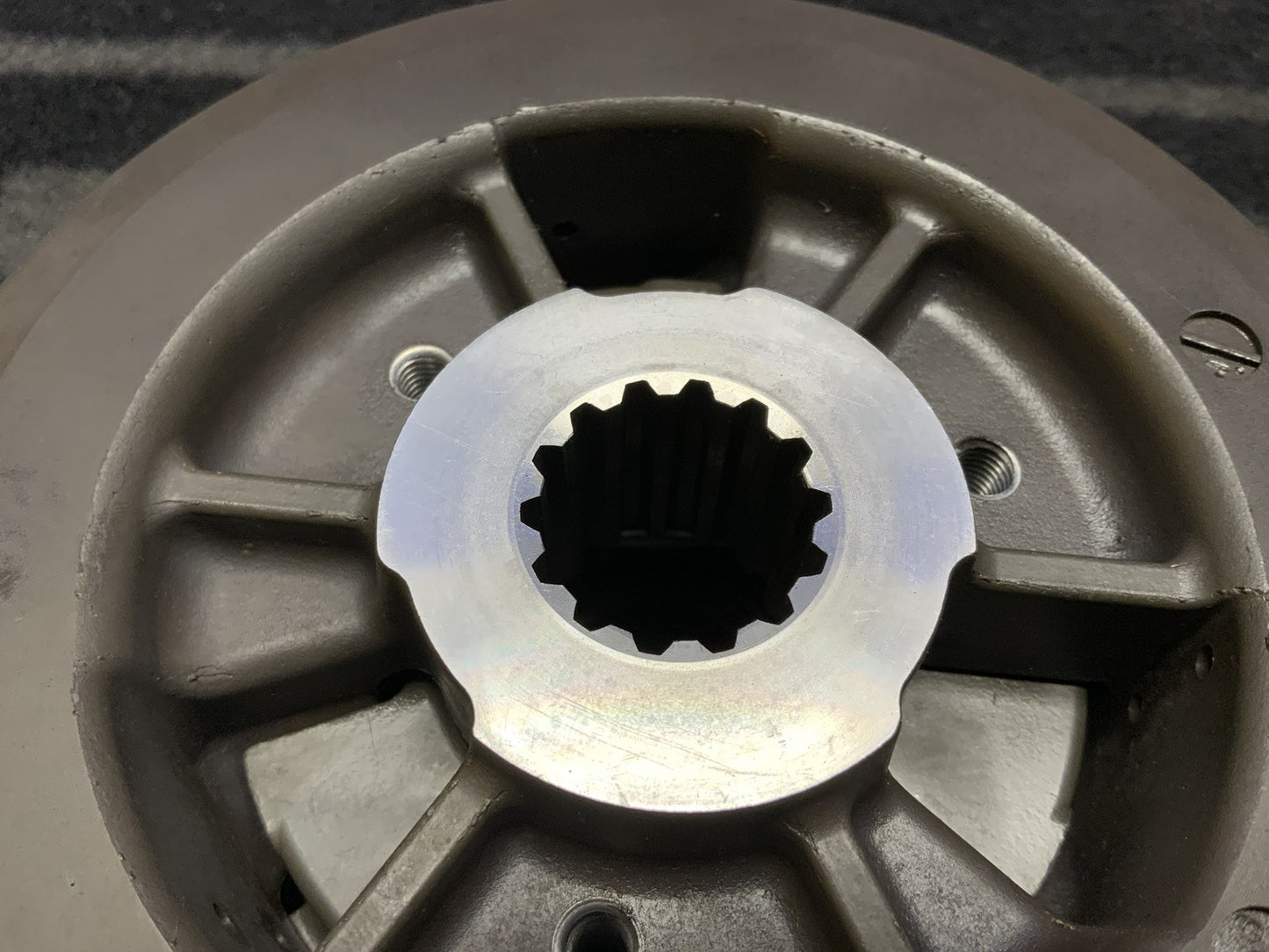 Ducati Inner Clutch Hub W/ Pressure Plate Panigale V2 2020-2025 OEM 19610533A-2