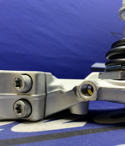 BMW Bottom Fork Mounting Bridge Triple Clamp R1200GS 2004-2013 OEM 31427664956