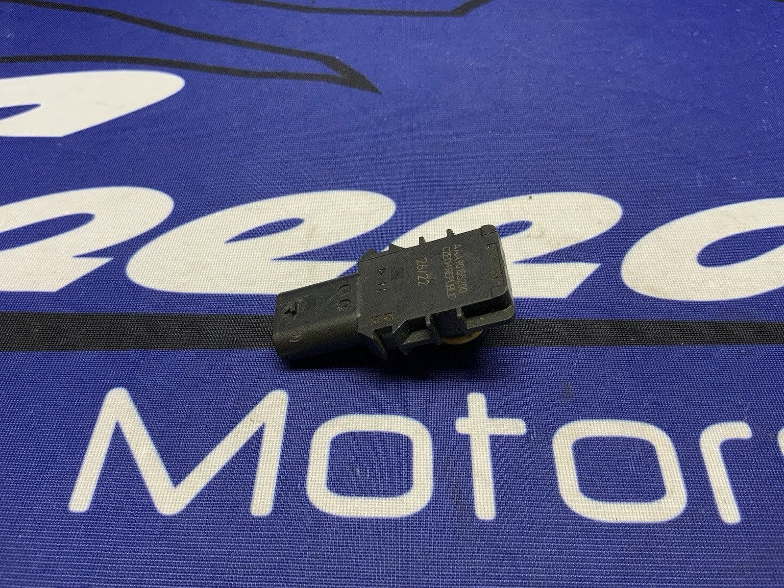Ducati Pressure Sensor Panigale V4 2018-2024 OEM 11712264