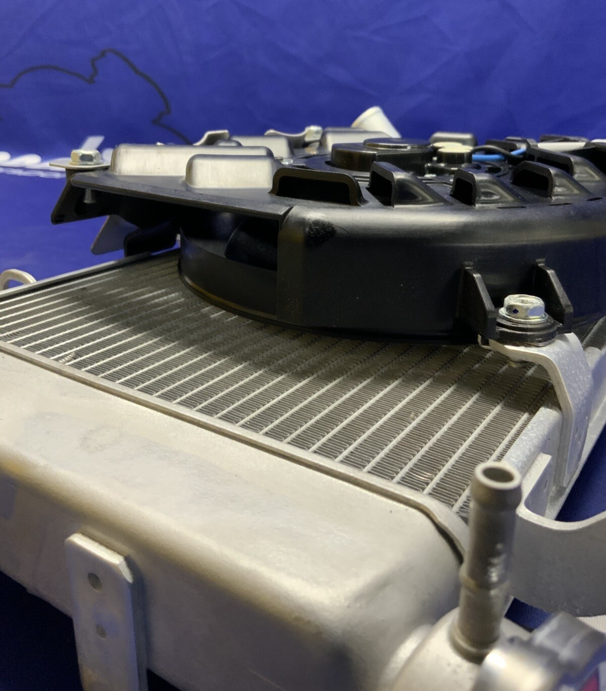 Suzuki Radiator Assembly (Gray) W/ Fan GSX-8R/S 2024-2025 OEM 17700-25L10