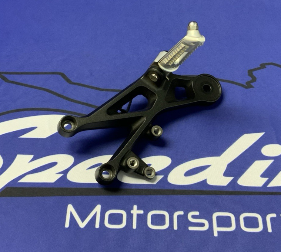 Triumph Right Rearset Street Triple R/RS/Moto 2 2023-2025 OEM T2082980