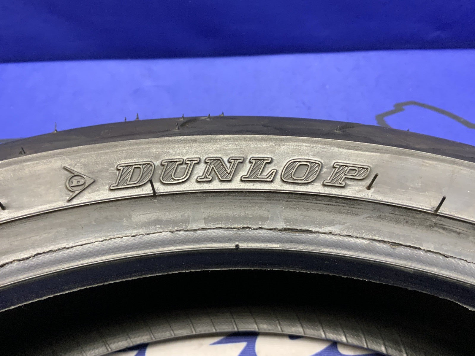 Dunlop Sportmax D214F 120-70ZR17 Front