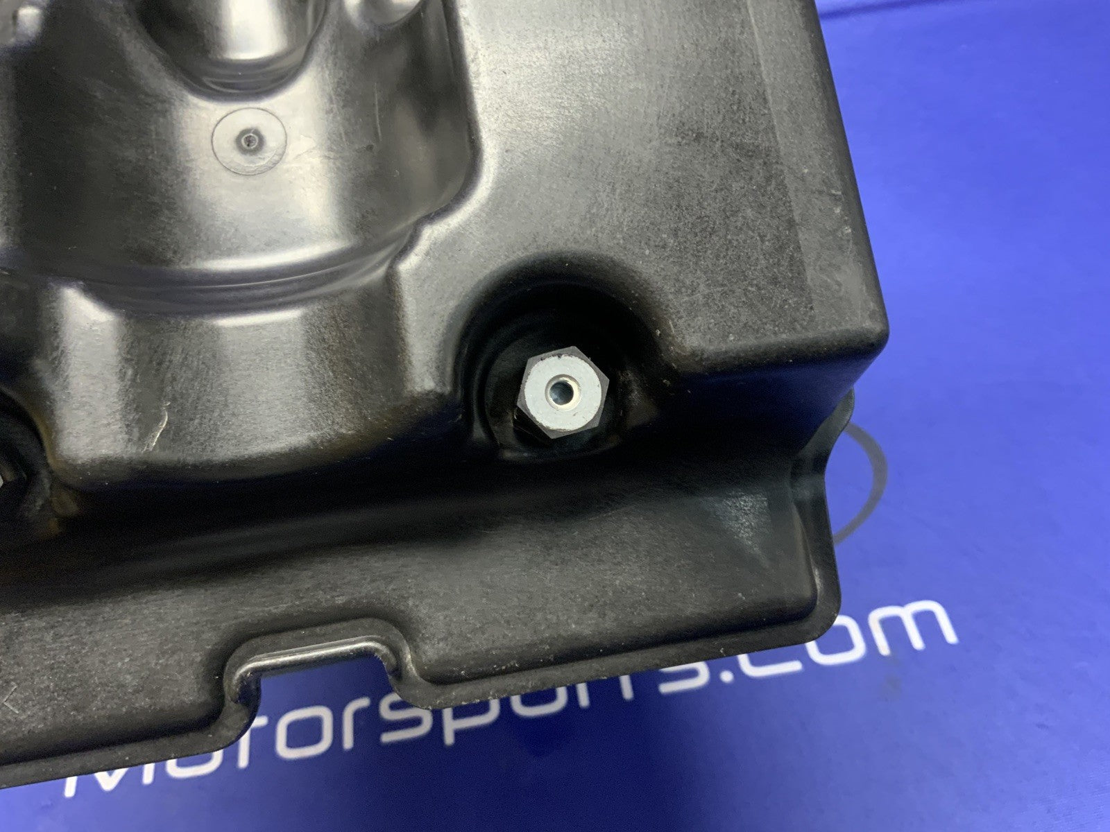 BMW Airbox Air Intake Assembly R1200GS 2004-2010 OEM 13717672506