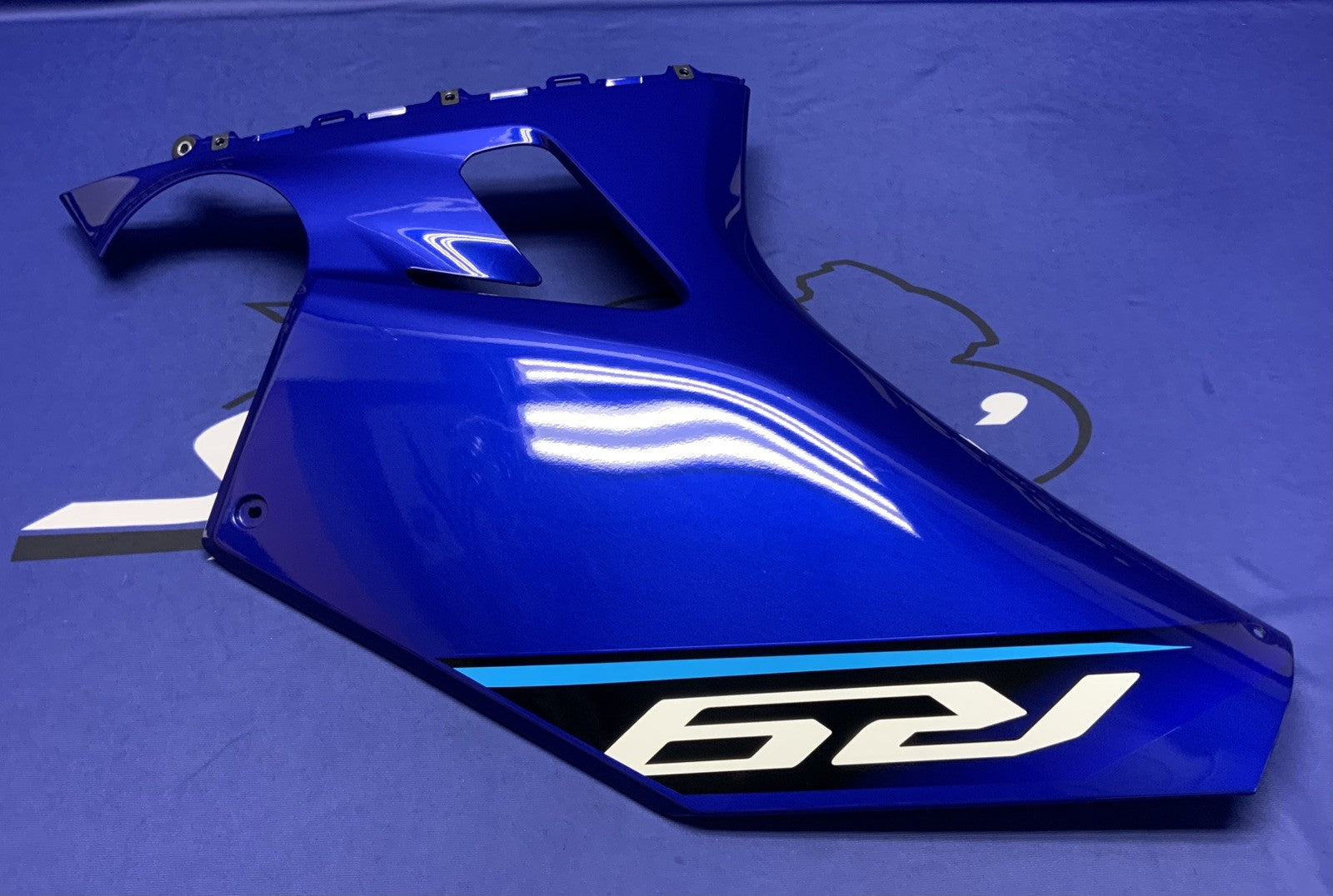 Yamaha Left Fairing (Blue) YZF-R9 2025 OEM BKN-Y283U-00-P0