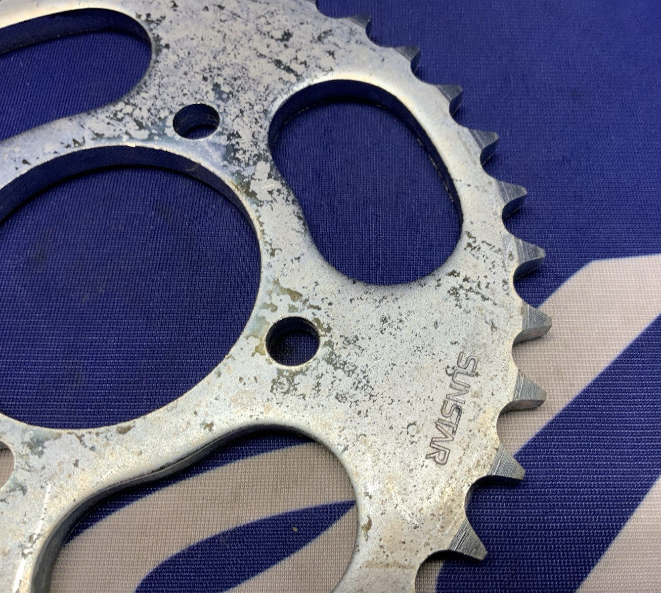 Sunstar Rear Wheel Drive Sprocket Kawasaki KD80 1975-1987 42041-022 