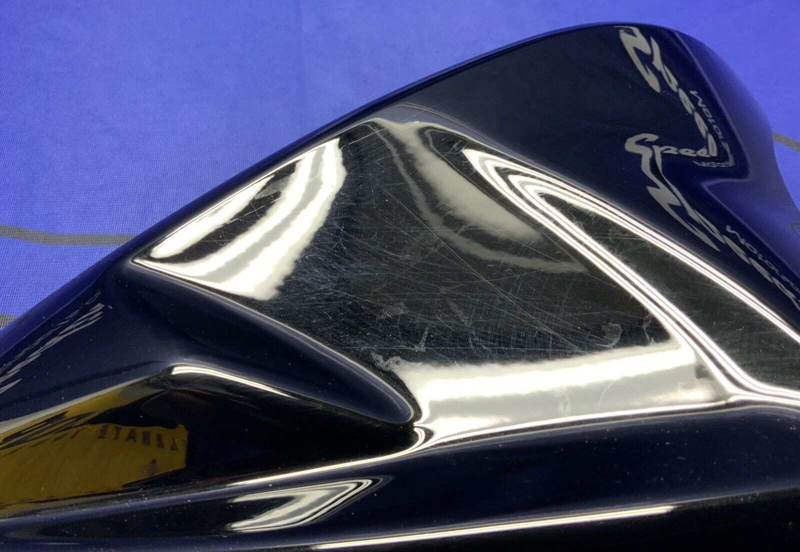 Suzuki Right (Black) Fuel Tank Cover GSXR600/750 2022,2023 OEM 44270-14J80-YKV