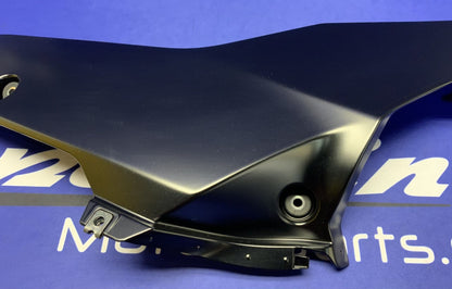 Yamaha Right Lower Fairing (Raven Black) YZF-R6 2017-2026 OEM BN6-28395-00-P1-1