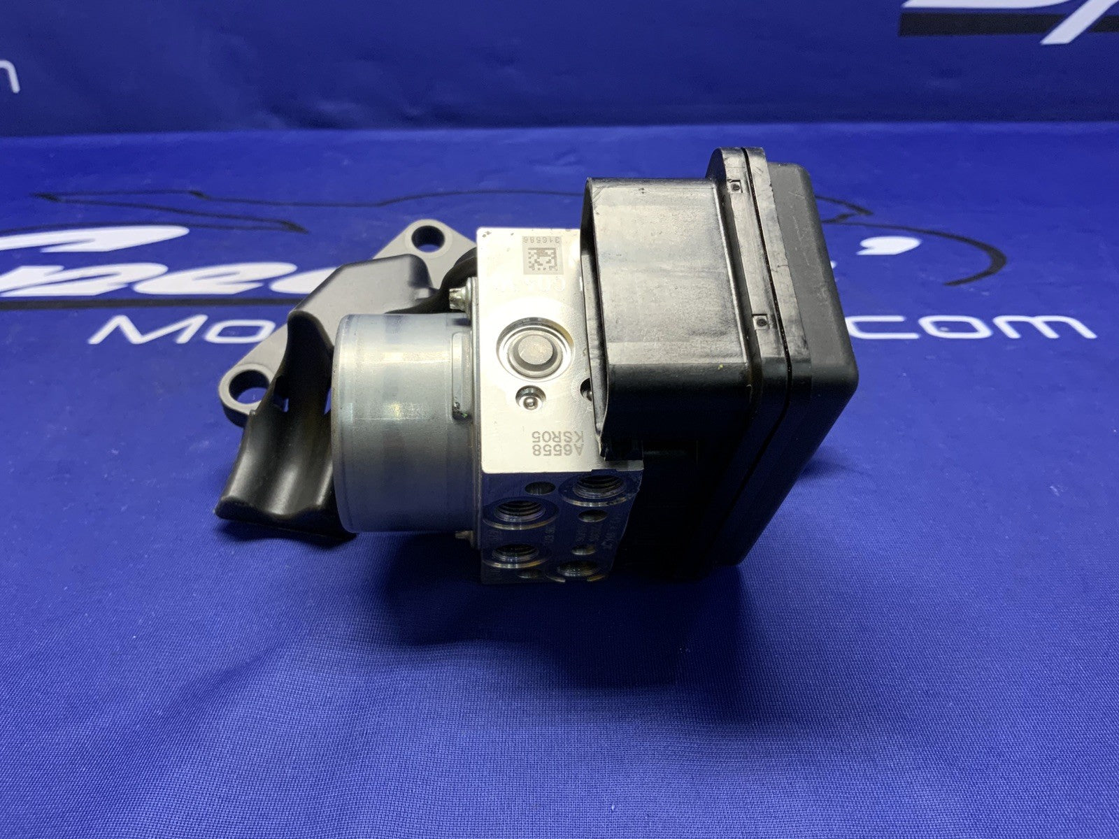 Ducati ABS Pump Control Unit Panigale V2 2020-2024 OEM 54240951A