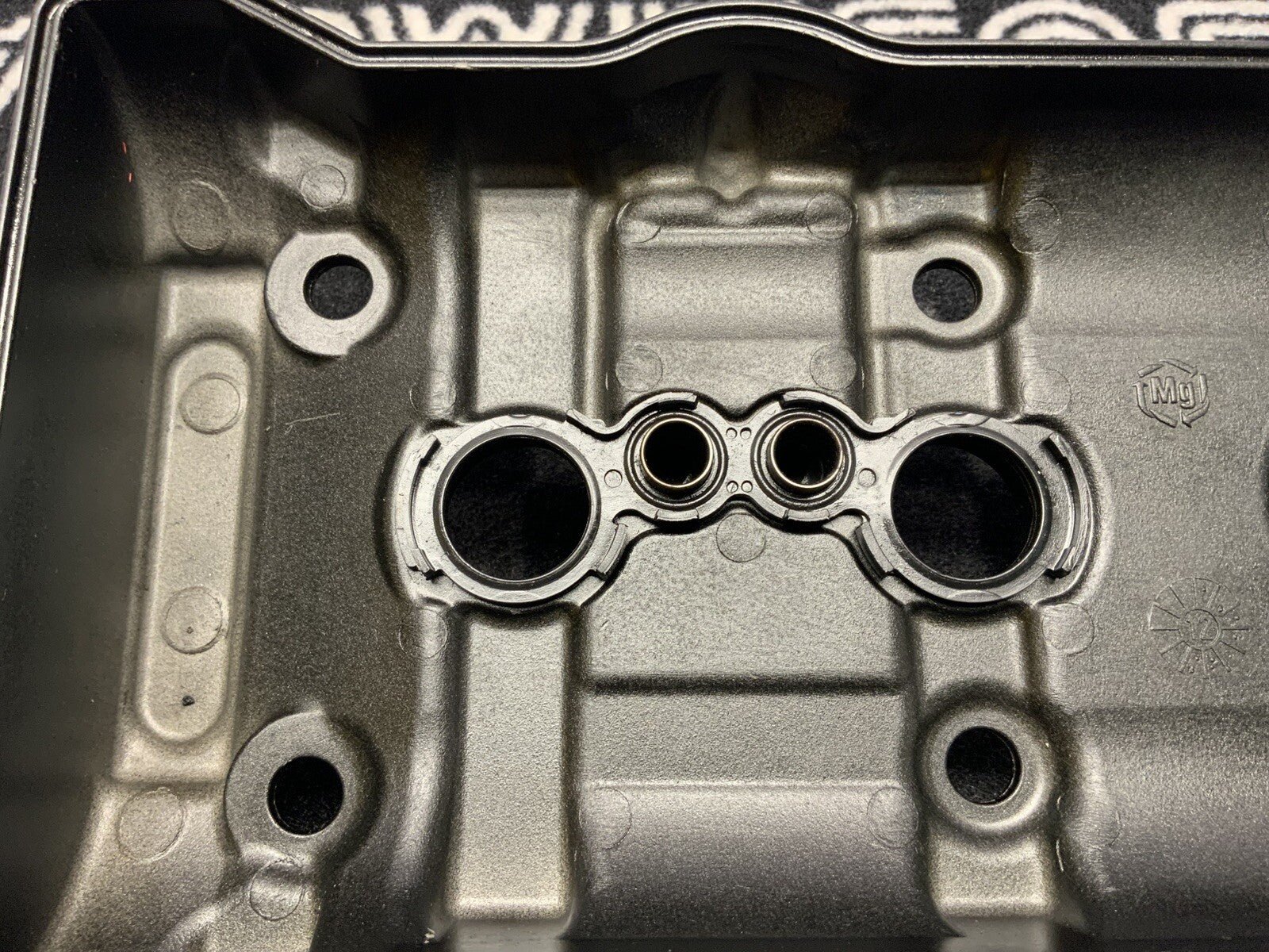 Kawasaki Cylinder Head Cover ZX-6R 2013-2022 OEM 14092-1084