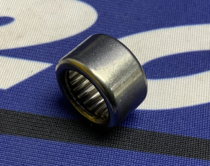 Suzuki Needle Roller Bearing GZX1300R Hayabusa 1999-2004 OEM 09263-14027