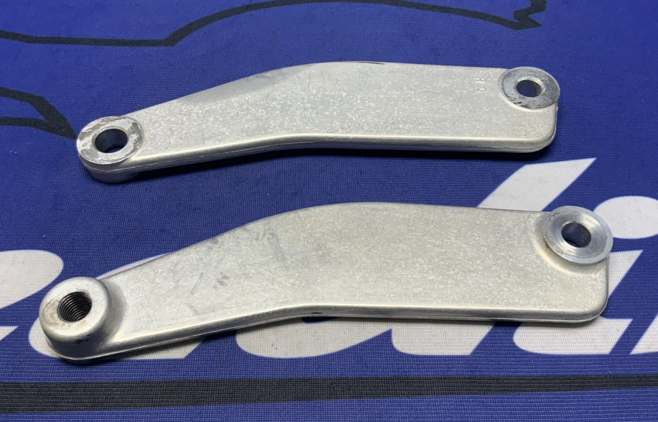 Suzuki Engine bracket Hanger Mounts RMZ 250 2007-2009 OEM 41995-10H00