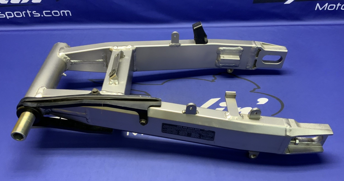 Kawasaki Swingarm Assembly ZX-6R 2003, 2004 ZX-6RR 2003 OEM 33001-1636-458