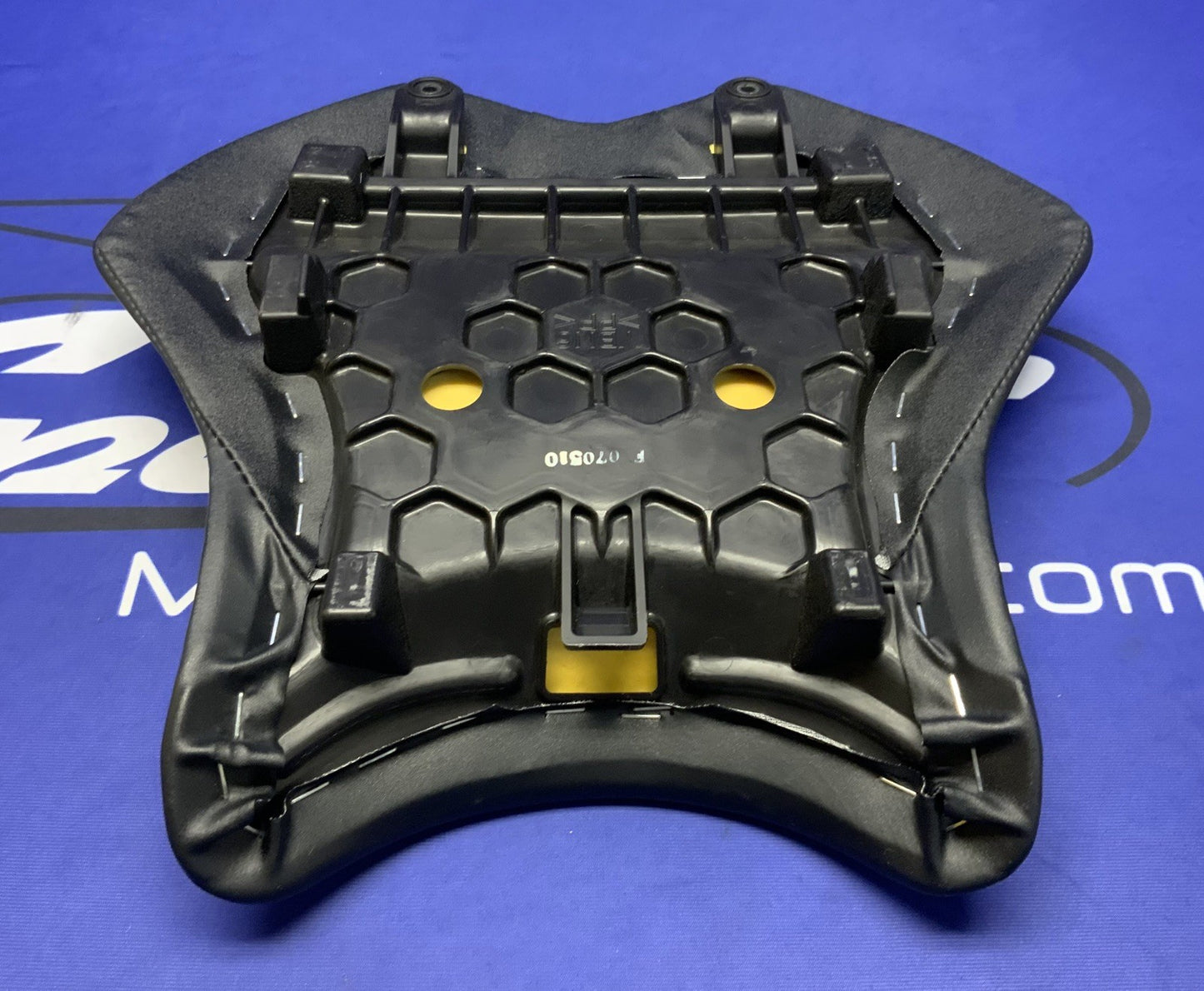 Yamaha Rider Seat (Black) YZF-R6 2017-2026 OEM BN6-24710-01-00-2