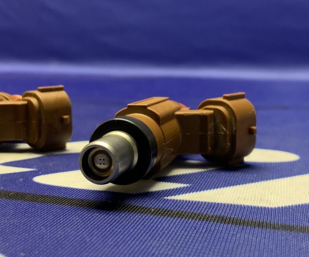 Suzuki Fuel Injector Set GSXR 600/750 2006-2007 OEM 15710-01H00