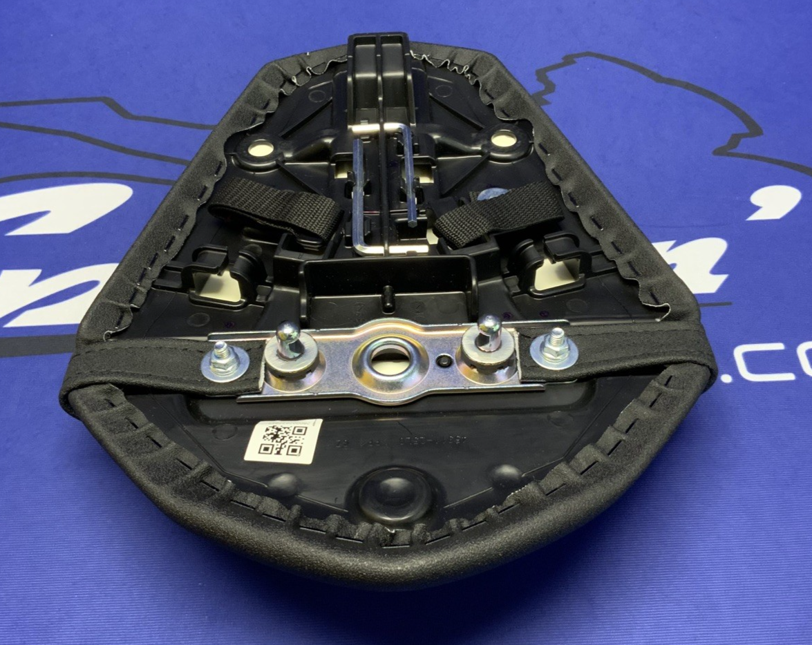 Suzuki Pillion Seat (Black) 2024-2026 OEM 45300-25L20-QZF