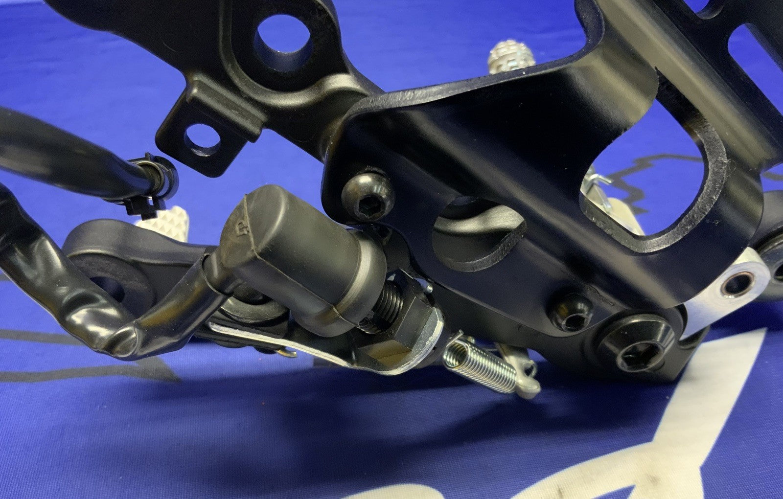 Yamaha Right Rear Set W/ Switch (Black) YZF-R6 2012-2026 OEM 2C0-27443-10-00-2