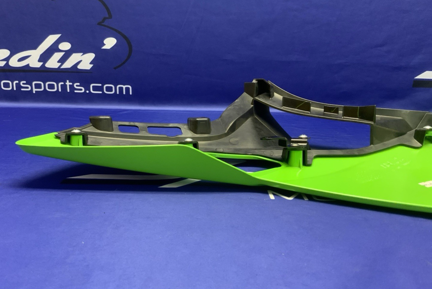 Kawasaki Right Fairing (Green) KRT ZX-4R/RR 2023-2026 OEM 55061-5228-777