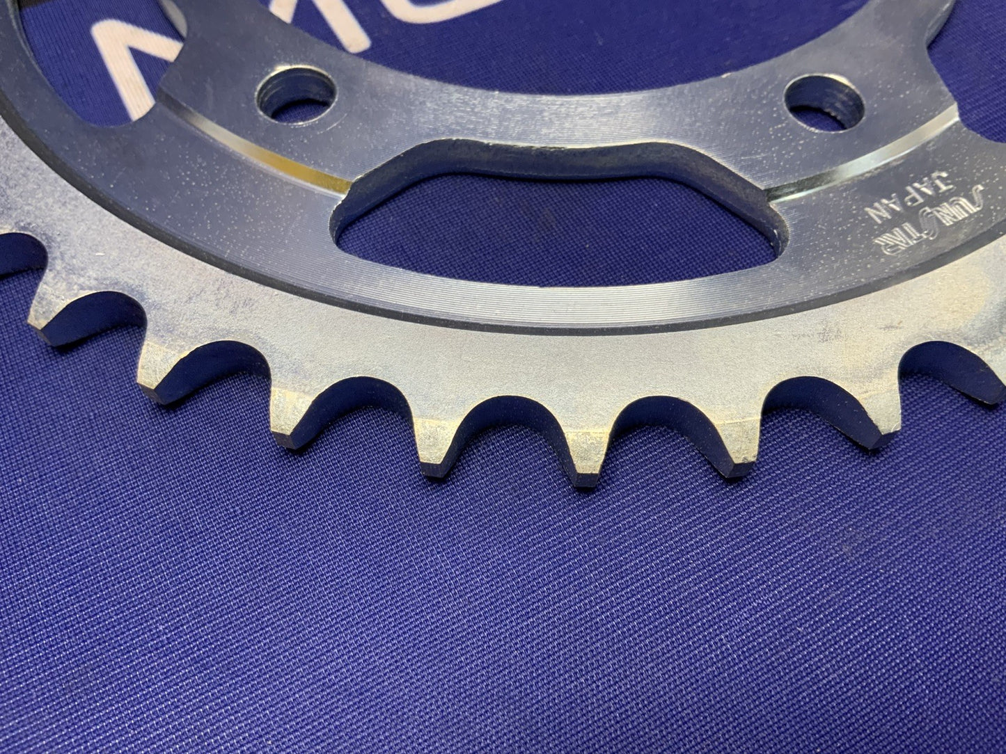 Sunstar Rear Steel Sprocket Suzuki GSX-R 600/750 1997-2000 525 44T 2-452344