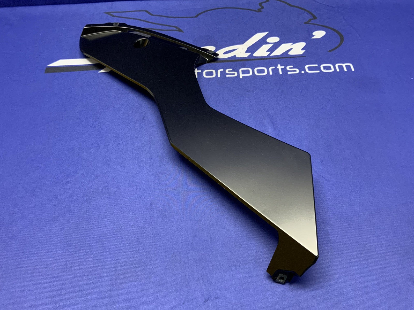 Yamaha Left Lower Fairing (Raven Black) YZF-R6 2017-2026 OEM BN6-28385-00-P1-3