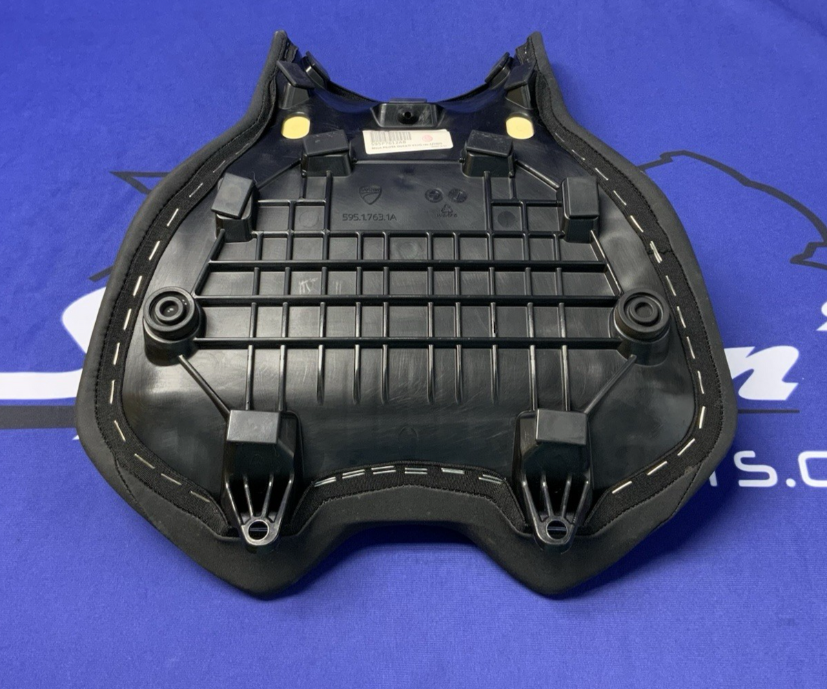 Ducati Driver Seat Streetfighter V2 2025-2026 OEM 595P7054A