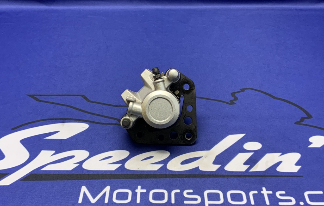 Kawasaki Right Front Brake Caliper Assembly ZX1000A 1986-1987 OEM 43041-1471-GN