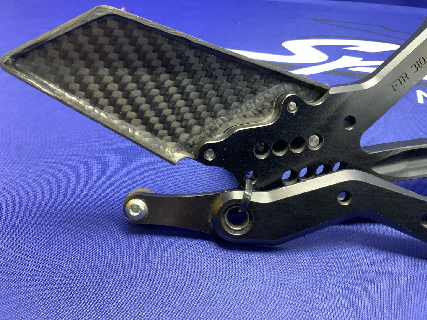 Lightech R Version Rear Set Yamaha YZF-R1 2009-2014 FTRYA001R