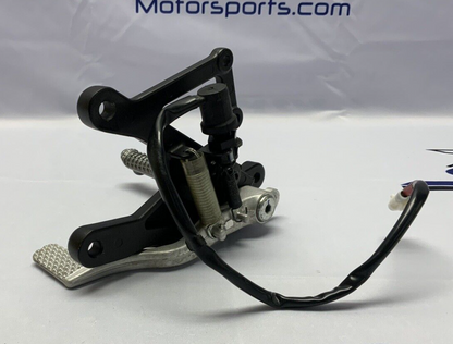 Yamaha Right Rear Set W/ Brake Lever & Switch YZF-R1 2015-25 OEM 2CR-27443-00-00