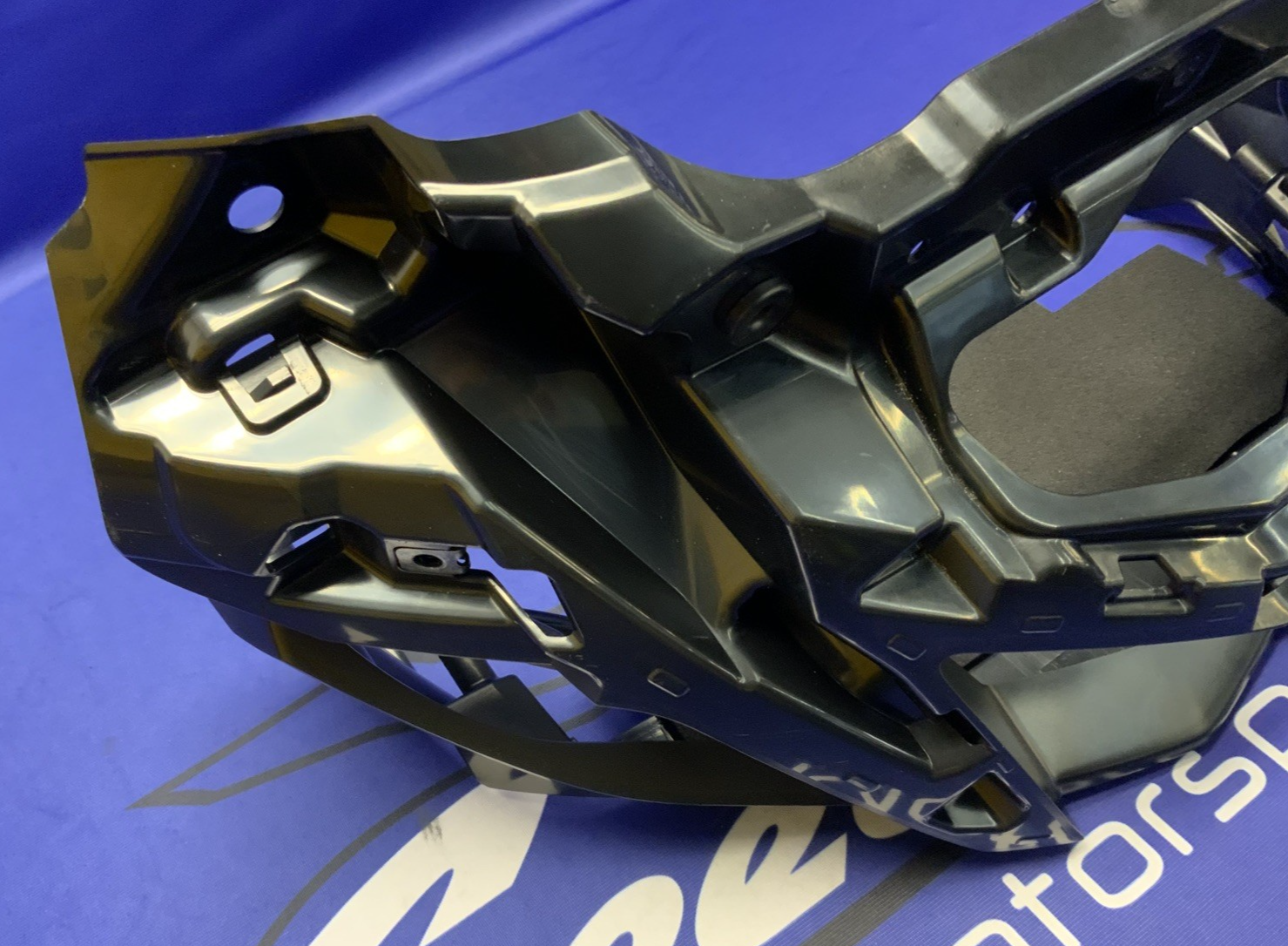 Yamaha Front Headlight Cowling YZF-R6 2017-2026 OEM BN6-2830A-00-00