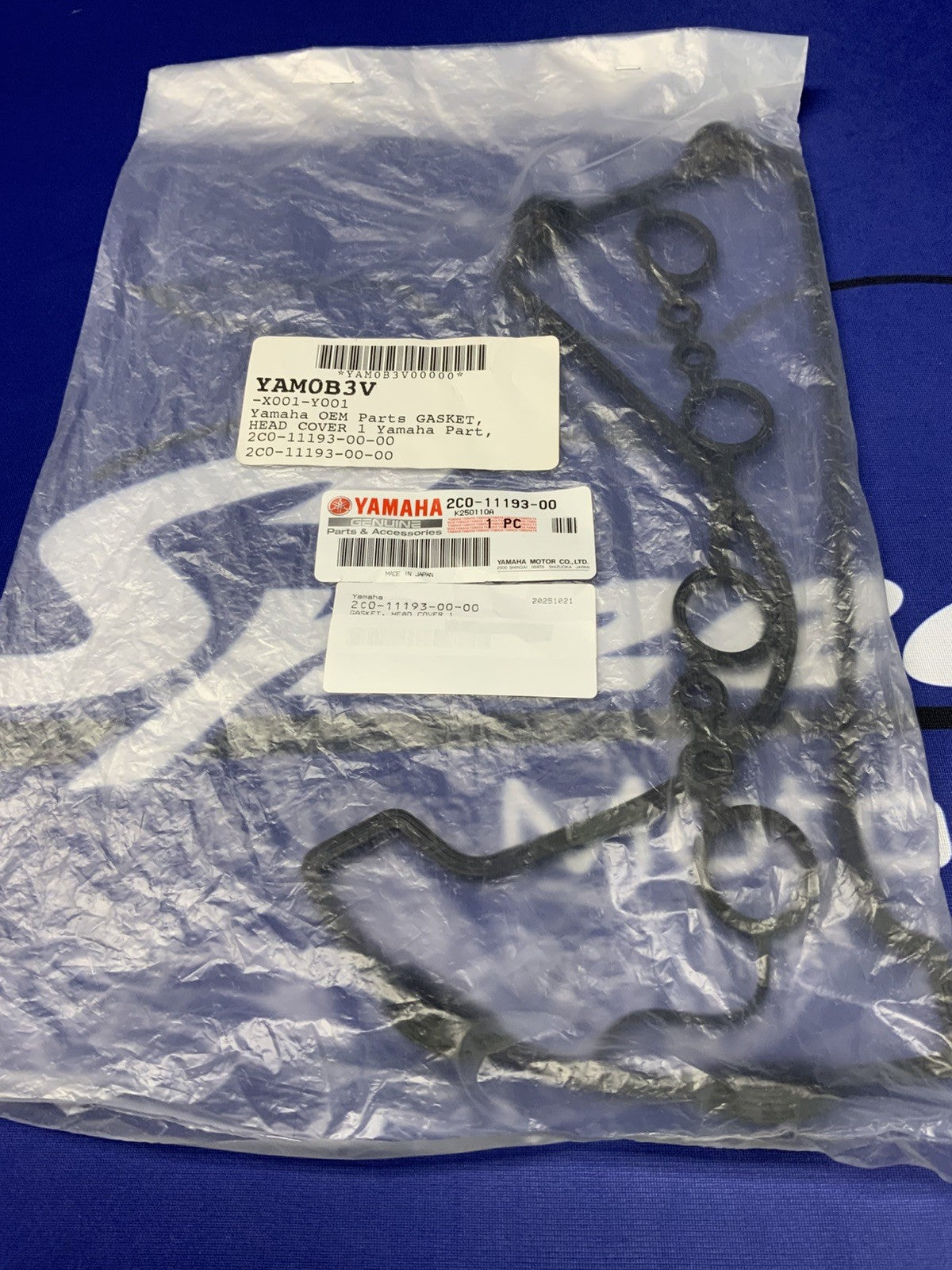 Yamaha Cylinder Head Valve Cover Gasket YZF-R6 2023-2026 OEM 2C0-11193-00