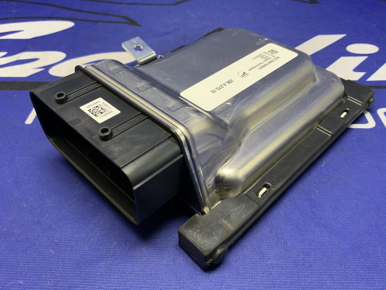 Ducati ECU Control Unit Panigale V2 2020-2024 OEM 28643361C-2